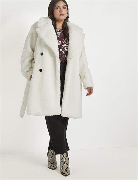 11 Plus Size Winter Coats You Need In Your Closet Asap Unruly