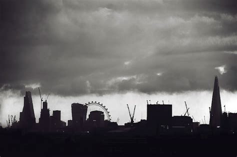 Londonist On Twitter Black And White London Skyline By Hartwell