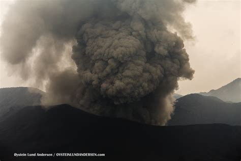 Bromo Volcano Eruption December 2015 Part 2 Øystein Lund Andersen
