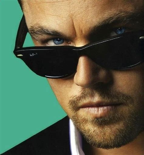 Fuva Nl Leonardo Dicaprio Con Sus Ray Ban Wayfarer Sunglasses Celebrities Male Leonardo