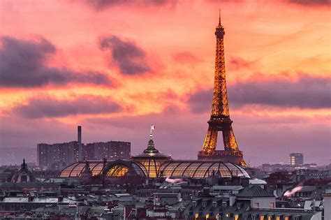 에펠 탑 파리 조명 프랑스 파리 집 저녁 파노라마 광선 에펠 탑 Hd 배경 화면 Wallpaperbetter