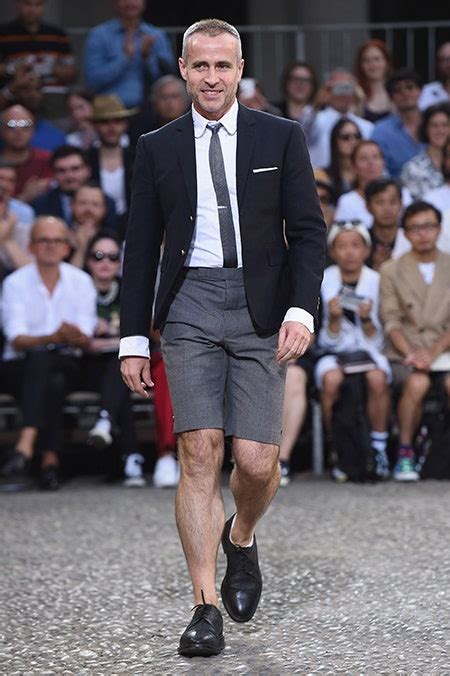 How To Get Away With Wearing Shorts In The Office Gq