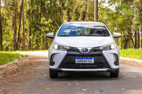 Avaliação Toyota Yaris 2023 Melhora Mas Não O Suficiente