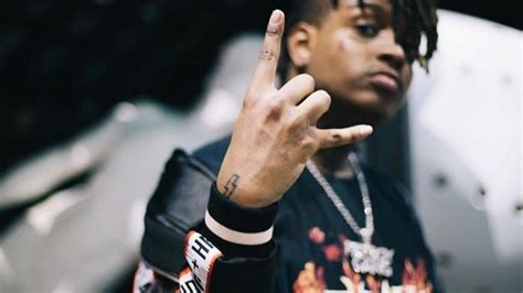 He rose to mainstream fame in 2017 following the release of his mixtape perfect timing and is one of the most prominent figures in the trap music scene. Lil Baby, DaBaby Baby Wallpapers - Top Free Lil Baby ...