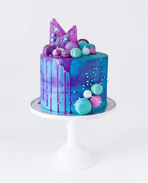 They also look just as fun as they taste. Macaron Cake | Macaron cake, Cake, Macaron decoration