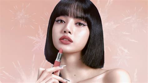Blackpink Member Lisa Is The Newest Face Of Mac Cosmetics Holiday