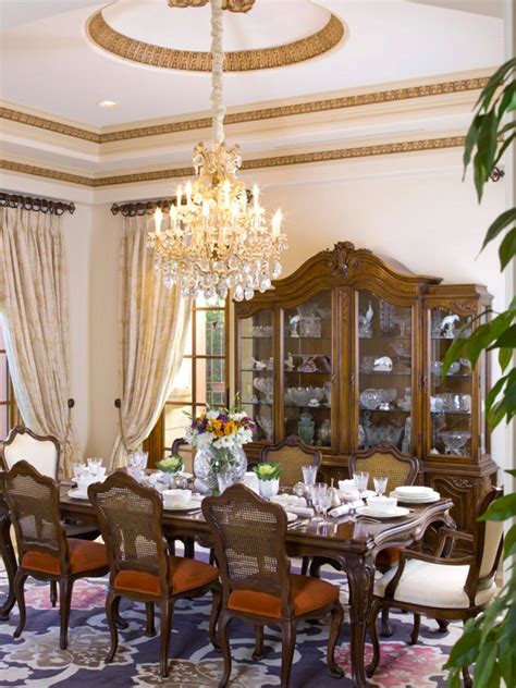 When adding gold accents to your dining space, keep the rest of the space muted with whites, beiges or soft pinks to avoid creating a stuffy atmosphere. 8 Elegant Victorian-Style Dining Room Designs | HGTV