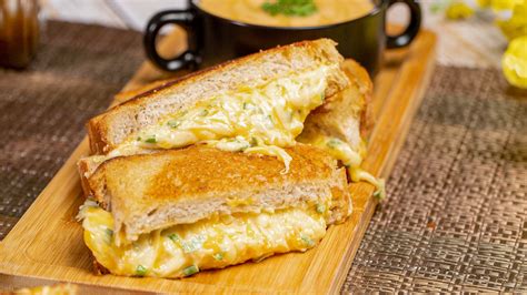 Grilled Cheese Deluxe Recipe