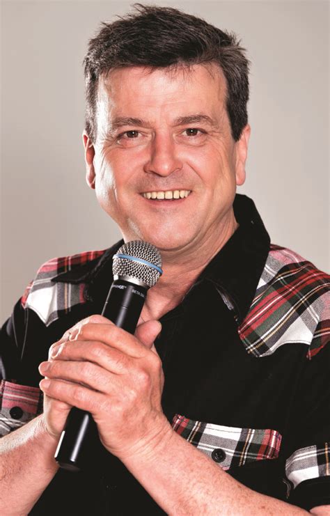 Love is just a breath away (official video) vod. INTERVIEW: Les McKeown - The Bay City Rollers - The Rockpit