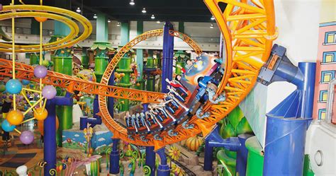 A newer addition to the list, berjaya times square theme park also include a vr park that takes you into a whole new dimension. Kuala Lumpur, Malaysia - TheThingy