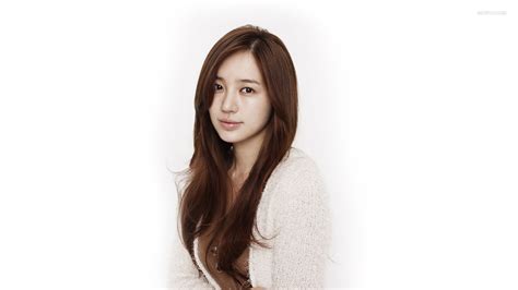 yoon eun hye korean actors and actresses wallpaper 38141422 fanpop