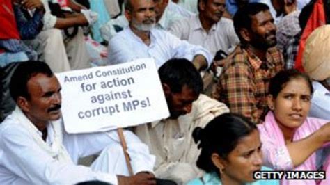 Indias Vibrant Anti Corruption Activists Bbc News