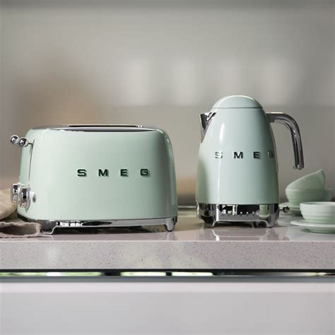 Smeg Retro Kettle And Toaster In Pastel Green Kettle And Toaster Green Appliances Green