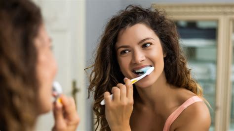 Should You Rinse Your Mouth After Brushing Bright Smiles Dentists