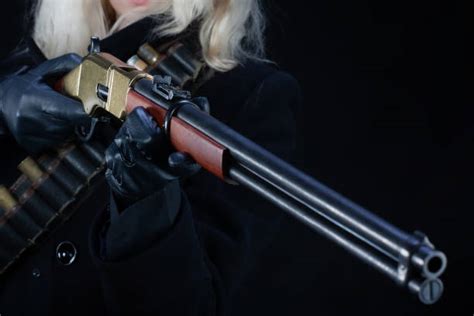 180 Western Girl With A Gun Stock Photos Pictures And Royalty Free