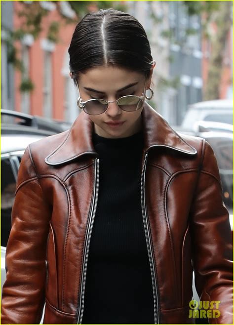 Selena Gomezs Brown Leather Jacket Is A Gorgeous Fall Essential Photo 1114462 Photo Gallery