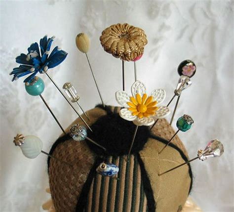 Fancy Hat Pins To Dress Up Hat Stand Pin Cushion Hats Vintage Vintage