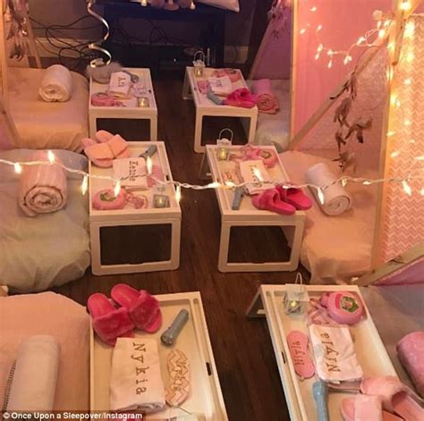 New York Girl Aged 5 Has Most Glamorous Sleepover Ever Daily Mail Online