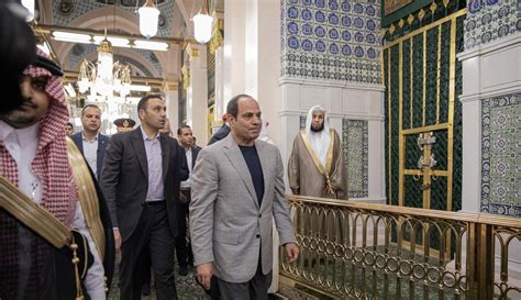 Shorouk News On Twitter الشروق الرئيس السيسي يزور المسجد النبوي الشريف بالمدينة المنورة ويصلي