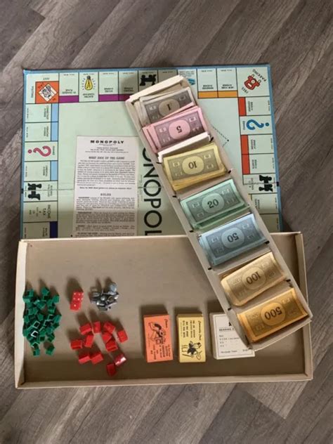 VINTAGE MONOPOLY Board Game Parker Brothers Classic Original Complete PicClick