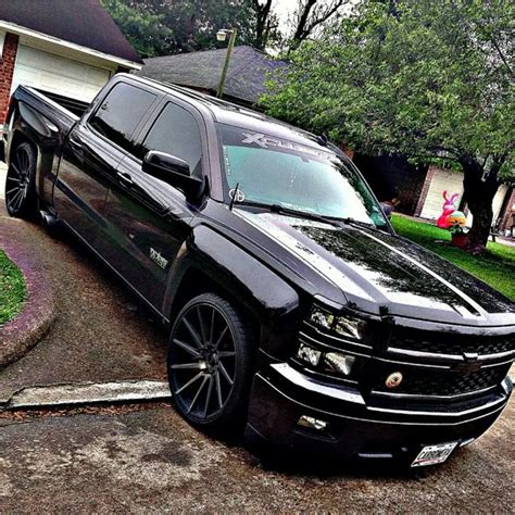 Black Chevy Truck 2015 Black On Black Nice Bad Ass Cars Pinterest