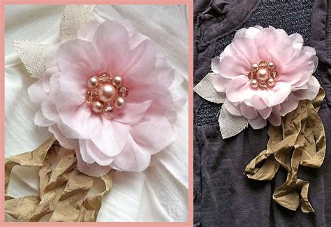 Spring Flower Pins With Images Fabric Flowers Diy Fabric Flowers