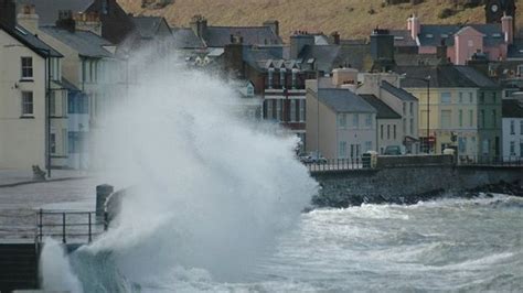 Storms Prompt Isle Of Man Mountain Road Closure Bbc News