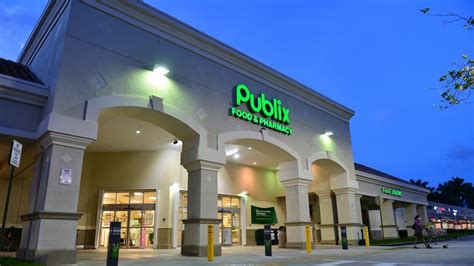Why Millennials Should Consider Working At Publix