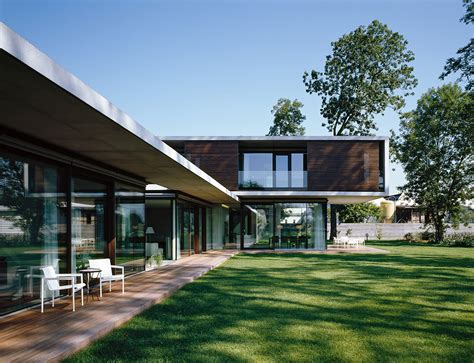 Our award winning day spas provide an tranquil, transformational environment. House LK | Knoll Inspiration