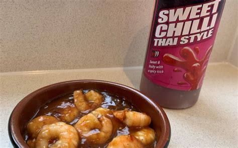 Holdsworth Foods › Sweet Chilli Thai Style Sauce In Squeezy Bottle Crucials