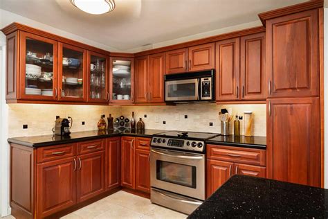 What Color Hardwood Floors Look Good With Cherry Cabinets