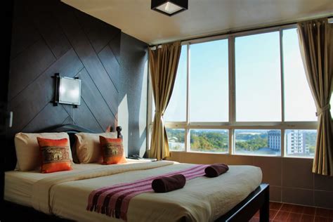 Suite Room โรงแรมเคเอ็มพะเยา Kmkwanphayao Hotel โรงแรมแห่งใหม่ใจ