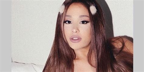 Ariana grande reapareció con nuevo look ariana grande inspira un nuevo reto en internet el detallazo de ariana grande con fans según reportes, grande y davidson comenzaron a salir en mayo luego de que grande terminara su relación con mac miller. ¡Esto va en serio! Ariana Grande y Dalton Gómez saltaron ...