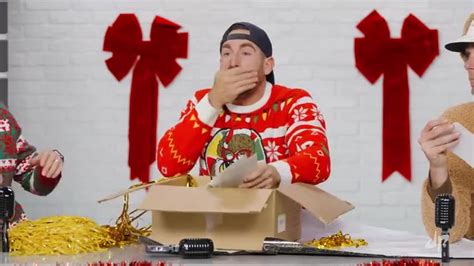 yarn ooh bleep me out dude perfect exploding christmas presents ot 32 video s by