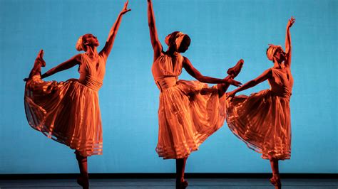 Review Dance Theater Of Harlem Returns To Sparkling Form The New York Times