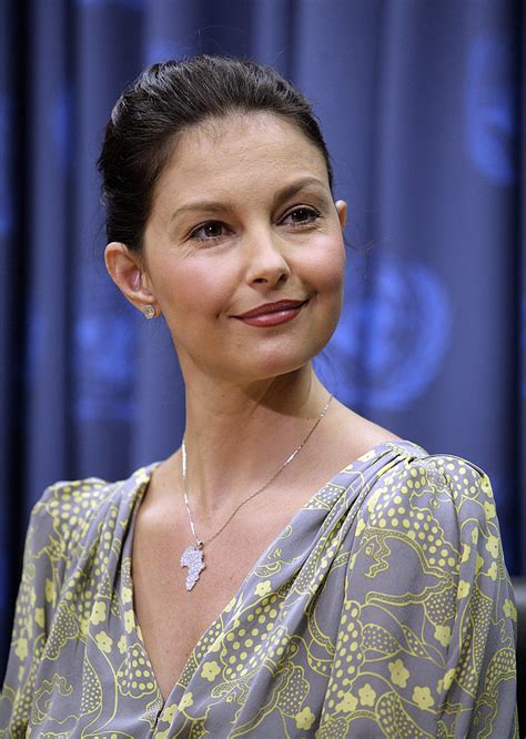 Ashley Judd Speaks Up For Victims Of Human Trafficking Popsugar Love