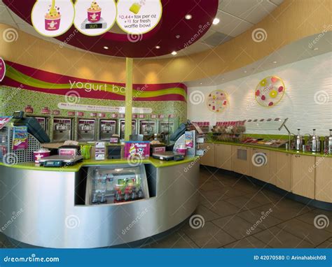 Frozen Yogurt Store Editorial Image Image 42070580