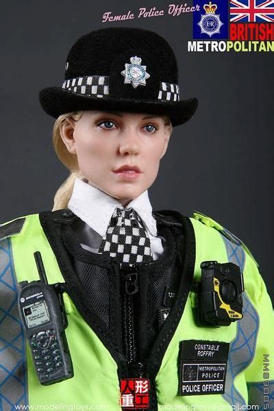 16 Scale British Metropolitan Police Service Officer Figure By Modeling Toys Police Women
