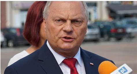 Lech antoni kołakowski is a polish politician. Poseł Lech Kołakowski odchodzi z klubu PiS Łomża | myLomza.pl