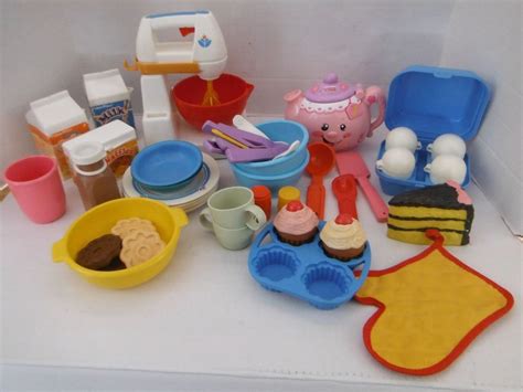 Vintage Fisher Price Fun With Food Pretend Play Working Mixer