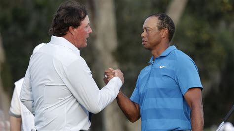 Tiger Woods Vs Phil Mickelson For Million What S Not To Love