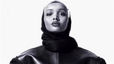 Watch Hijab Wearing Model Halima Aden Walk For Yeezy At Nyfw Huffpost