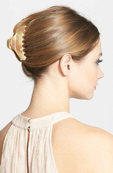 These are the best claw clips for thick 10 super cute claw clips to refresh any hairstyle. Pin on Clips and accessories hairstyles
