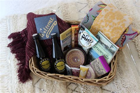 5 Steps To The Perfect Guest Welcome Basket