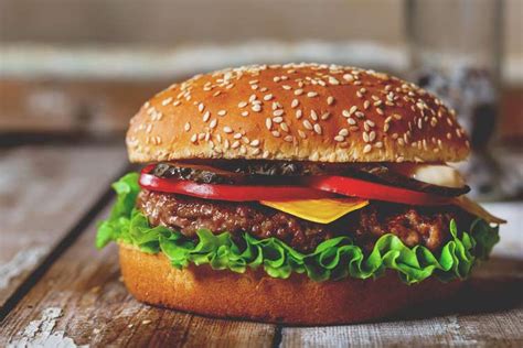 However, the franchisor is still in control of certain aspects of the business, such as the way the products are marketed and sold. Top 7 fast food franchises
