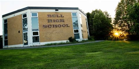 Bell High School Año Escolar En Ontario Cidi