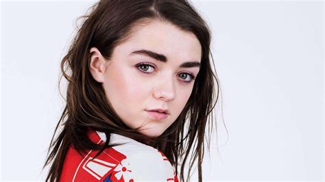 Download A Sophisticated Maisie Williams Wallpaper