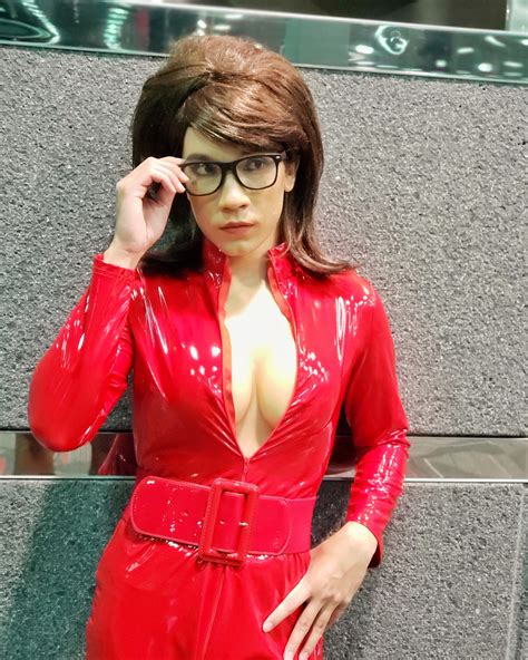 Self Sexy Velma Scooby Doo 2 Monsters Unleashed Cosplay