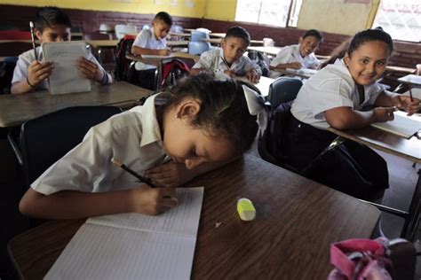 Acabar Con La Desigualdad Educativa De Género El Reto De Iberoamérica