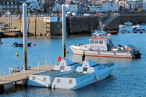 Special Forces ‘stealth Boats Stay Overnight Guernsey Press